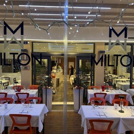 Hotel Ristorante Milton Varazze Exteriér fotografie