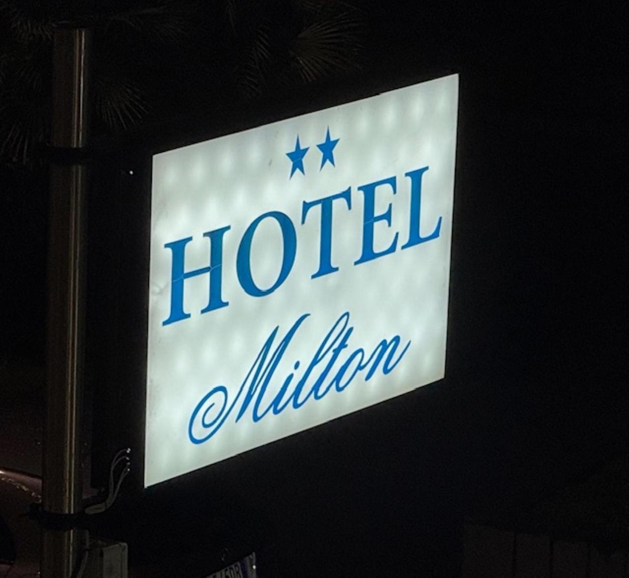 Hotel Ristorante Milton Varazze Exteriér fotografie