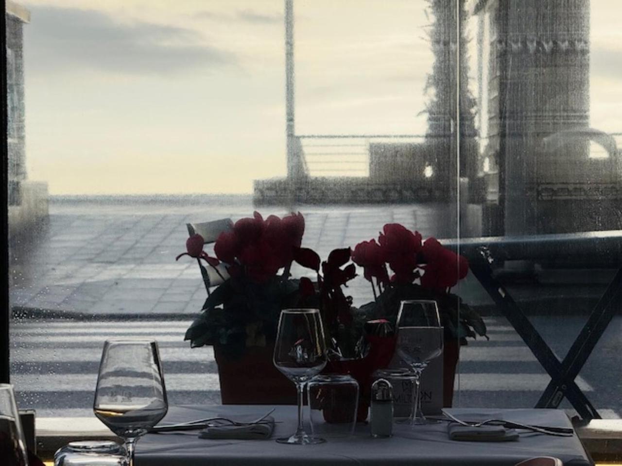 Hotel Ristorante Milton Varazze Exteriér fotografie